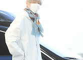 [BZ포토] 방탄소년단 뷔, 하얗게 빛나는 특급 비주얼