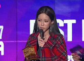 [2017 MAMA] 헤이즈, 베스트 힙합 앤 어반 뮤직