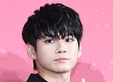[BZ포토] 워너원 옹성우, 작은 얼굴에 꽉 찬 잘생김