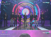 [멜론뮤직어워드] 엑소, 올해의 아티스트 “엑소엘, 최고의 팬”
