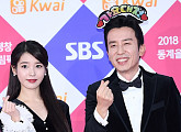 [BZ포토] 아이유-유희열, 가요대전 특급MC