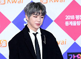 [BZ포토] 워너원 강다니엘, '퇴장도 멋지게'