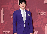 [BZ포토] 이승준, 아무나 소화하기 힘든 보라빛 슈트