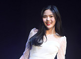 [BZ포토] 오마이걸 효정, 샤방샤방 꽃미모