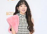 [BZ포토] 소녀시대 태연, '미모가 핑크 핑크해'