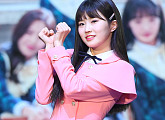 [BZ포토] 프로미스나인 송하영, '인형이라 부를래~'