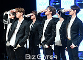 [BZ포토] VAV, '옆선 장난 아니야~'