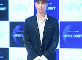 [BZ포토] VAV 세인트반, '멋짐 폴폴~'