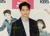 씨엔블루 이종현 “사는 게 어렵고 무겁다…보고 싶은 사람 많아”
