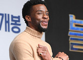 [BZ포토] 채드윅 보스만, '블랙 팬서' 남다른 포스