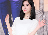 [BZ포토] 달샤벳 아영, '배우 조아영입니다'