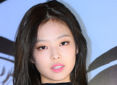 [BZ포토] 블랙핑크 제니, 시크하고 도도한 아이컨택