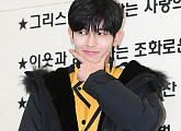[BZ포토] 로미오 강민, 홀가분한 기분의 졸업식