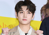 [BZ포토] 뉴이스트W 렌, '오늘도 잘생김'