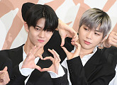 [BZ포토] 워너원 배진영-강다니엘, 이 구역 하트 요정