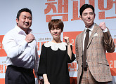 [BZ포토] 마동석-한예리-권율, '챔피언' 파이팅