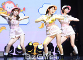[BZ포토] 오마이걸 반하나, 엉뚱 발랄한 '바나나 알러지 원숭이'