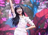 [BZ포토] 오마이걸 유아, 걸그룹 비율 끝판왕
