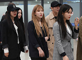[BZ포토] 레드벨벳-윤도현, '평양 공연 마치고 예술단 귀국'