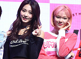 [BZ포토] 트와이스 쯔위-정연, 예쁜 애 옆에 예쁜 애