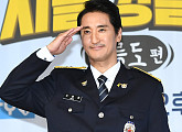 [BZ포토] '시골경찰3' 신현준, '완벽해진 경찰 느낌'