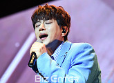[BZ포토] 황치열, 호소력 짙은 목소리