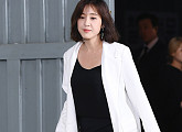 [BZ포토] 박은혜, 아찔한 초미니 '과감한 워킹'