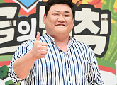 [BZ포토] 김준현, '정글에서도 역시 먹방'