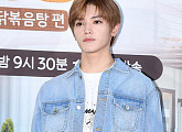 [BZ포토] NCT 태용, 현실 만찢남