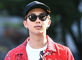 [BZ포토] 방탄소년단 RM, 표정에서 드러나는 자신감 뿜뿜