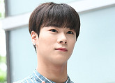 [BZ포토] 아스트로 문빈, 각도를 무시하는 잘생김