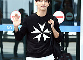 [BZ포토] 동방신기 최강창민, 공항패션은 '블랙 앤 화이트'