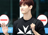 [BZ포토] 동방신기 최강창민, '잘 다녀올게요~ 손인사'