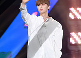 [BZ포토] 워너원 황민현, 눈 호강하는 비주얼