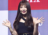 정은지 "7년차 에이핑크, 소속사와 재계약 체결"