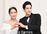 [BZ포토] '결혼' 미나-류필립, '예쁘게 살게요~'