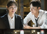 '친애하는 판사님께' 이유영-윤시윤 만남, 위기인가? 기회인가