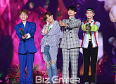[BZ포토] 샤이니, 10주년의 원동력 '샤이니월드'