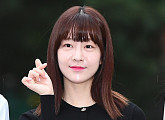 [BZ포토] 라붐 유정, 반짝이는 꿀광 피부