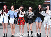 [BZ포토] (여자)아이들, 남돌 못지않은 우렁찬 인사