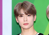 [BZ포토] NCT127 재현, 걸그룹 못지않은 청초한 미모