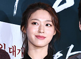 [BZ포토] AOA 설현, 시크한 미소