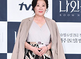 [BZ포토] 김해숙, '서 있기만 해도 카리스마'