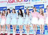 [BZ포토] 프로미스나인, '프듀48' 장규리도 합류한 완전체