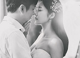 유상무♥김연지, 웨딩화보 공개 "말 잘 듣는 신랑되겠다"
