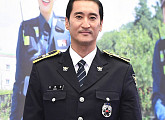 [BZ포토] 신현준, '시골경찰' 맏형의 카리스마