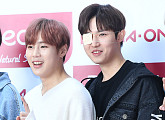 [BZ포토] 워너원 하성운-김재환, '아이처럼 해맑은 웃음'