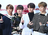 [BZ포토] 워너원 박지훈-이대휘-배진영-강다니엘, '치카치카'