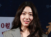 [BZ포토] 박신혜, 떨리는 눈맞춤