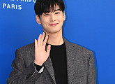 [BZ포토] 아스트로 차은우, 달달한 눈웃음